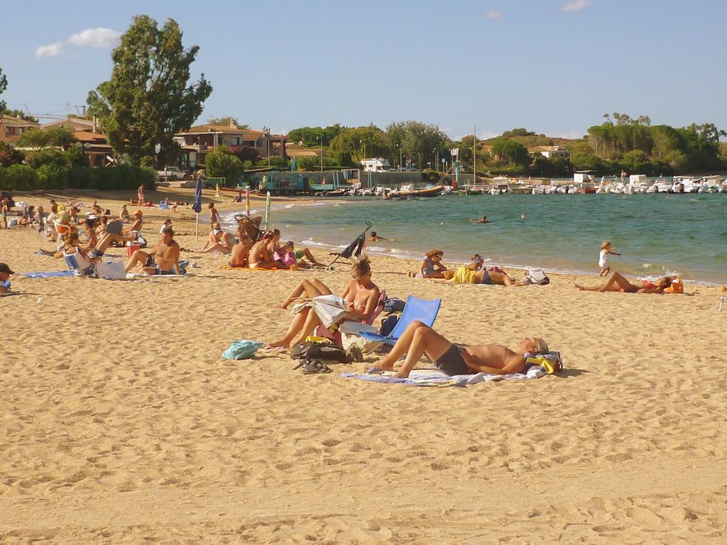 Appartamenti Cannigione La Conia Номер фото